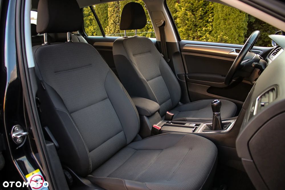 Volkswagen Golf 2.0 BlueTDI Comfortline - 18