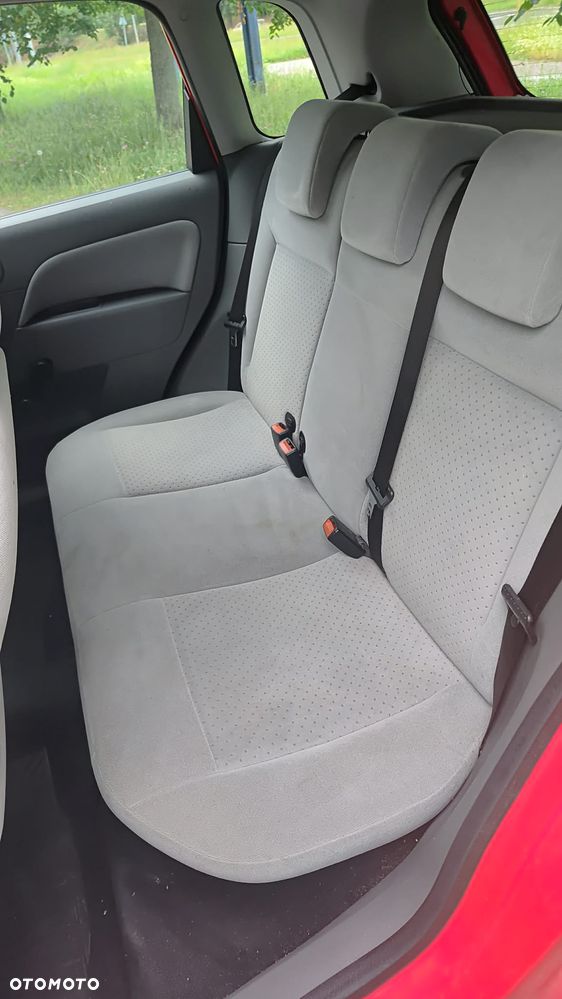 Ford Fiesta 1.4 Durashift-EST Ghia - 8