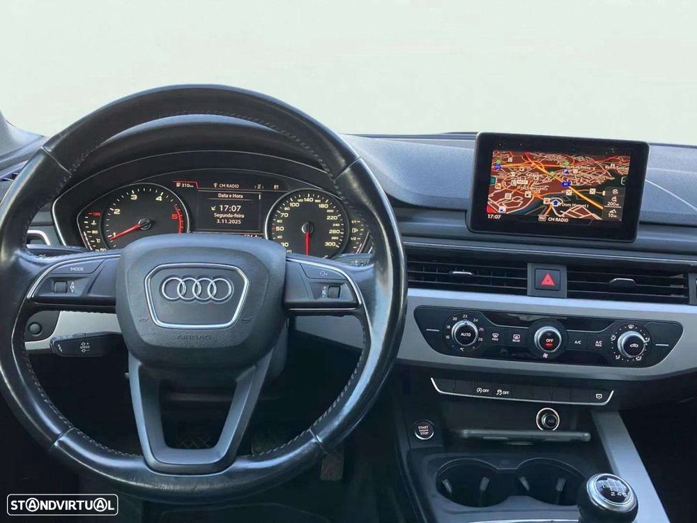 Audi A4 2.0 TDI Advance - 8