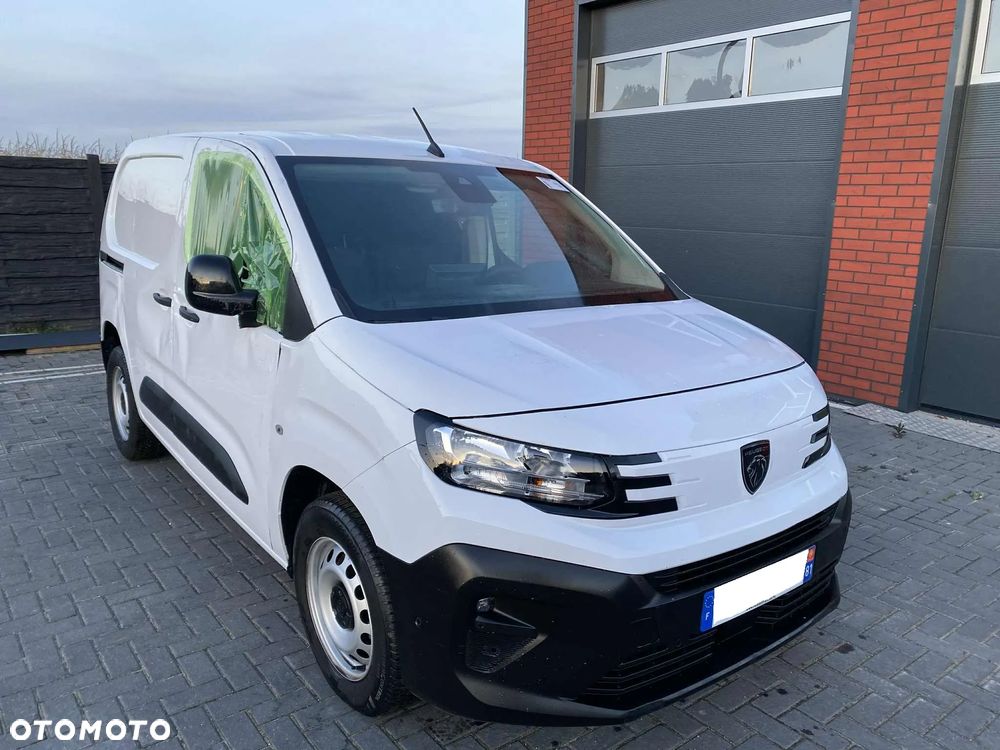 Peugeot PARTNER * 2024r NAJNOWSZY MODEL * Tylko 24.000km ! * 1.5 BleuHDI 102KM _ - 37