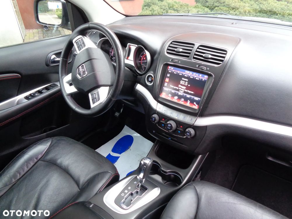 Dodge Journey - 8