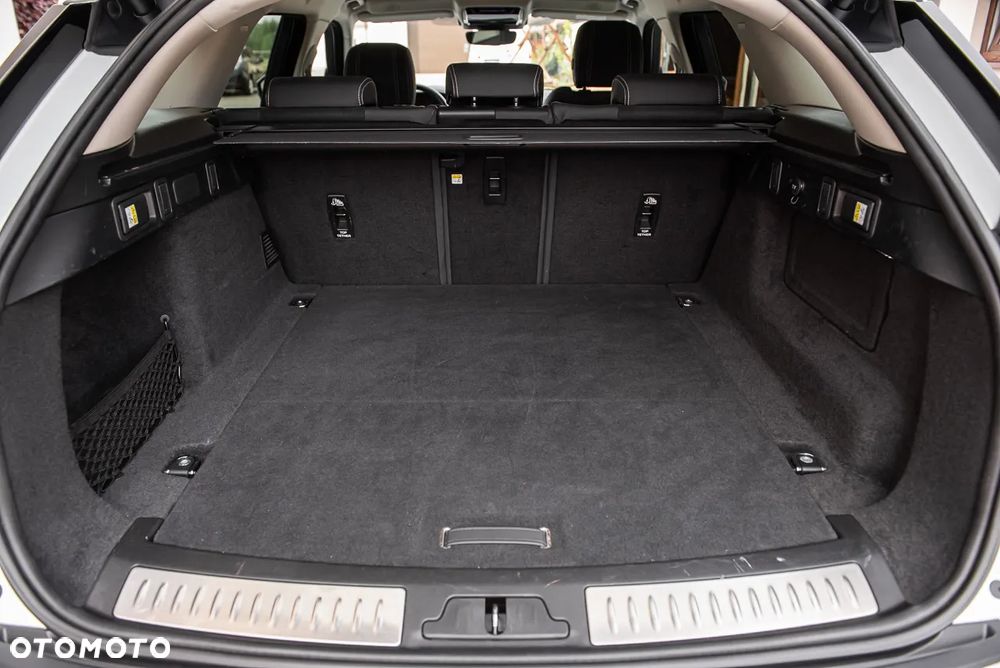 Land Rover Range Rover Velar 2.0 P250 Limited Edition - 29