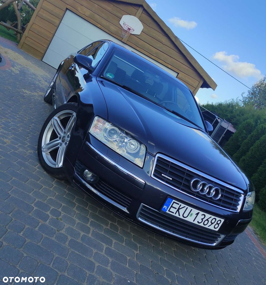 Audi A8 2003 photo 2