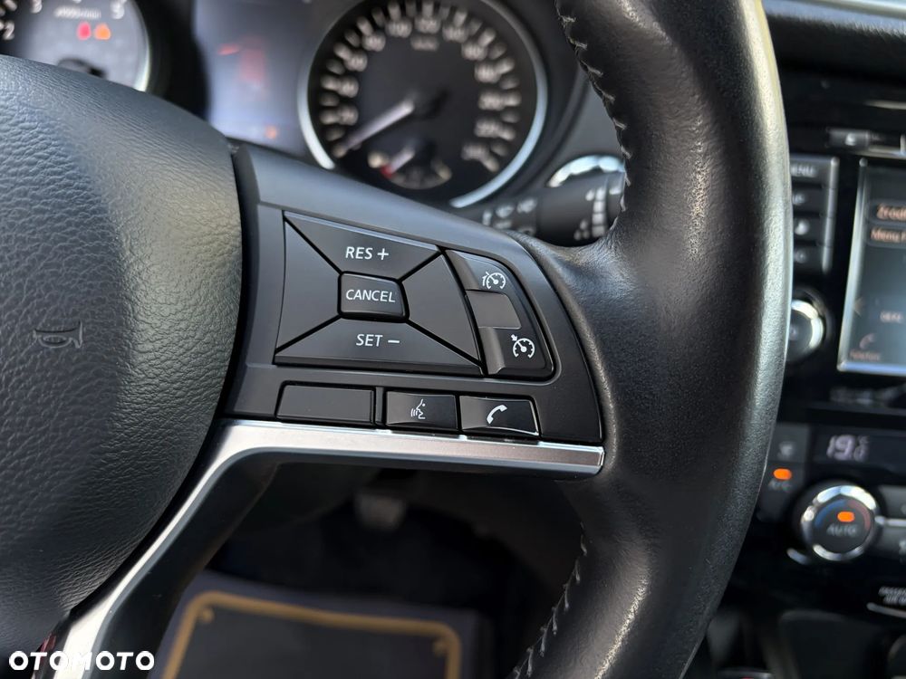 Nissan Qashqai 1.3 DIG-T Tekna+ - 25