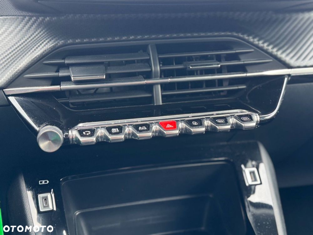 Peugeot 2008 1.5 BlueHDi Active Pack S&S - 24