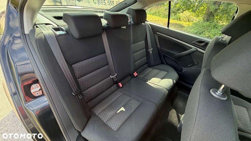 Skoda Octavia 1.6 Mint - 25