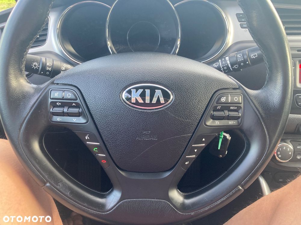 Kia Ceed - 17