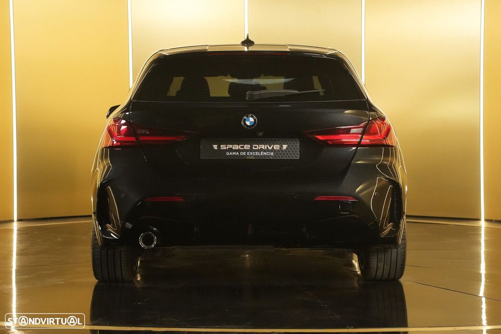 BMW 116 d Pack Desportivo M Auto - 14