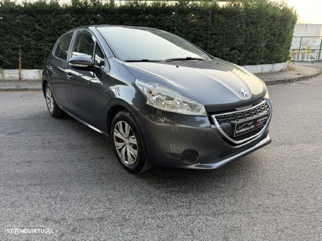 Peugeot 208 1.4 HDi Access - 1