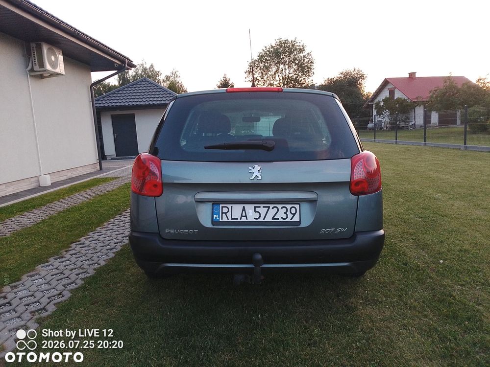 Peugeot 207 - 6