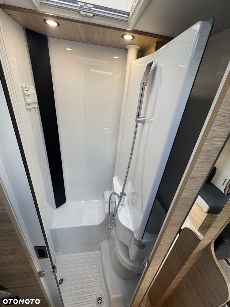 Ford Chausson 627 Titanium Line - 34