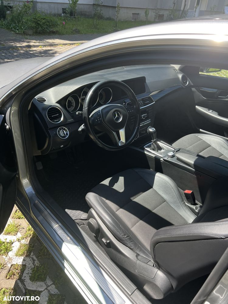 Mercedes-Benz C 220 CDI DPF - 8