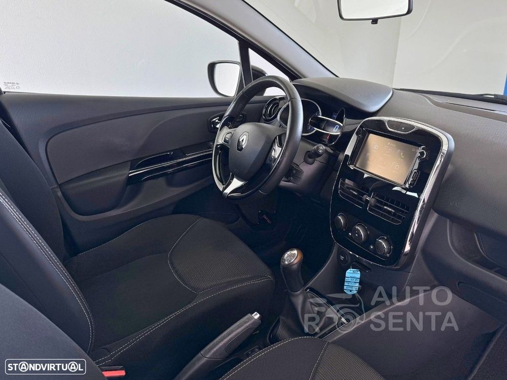 Renault Clio Break 1.2 16V Confort - 15