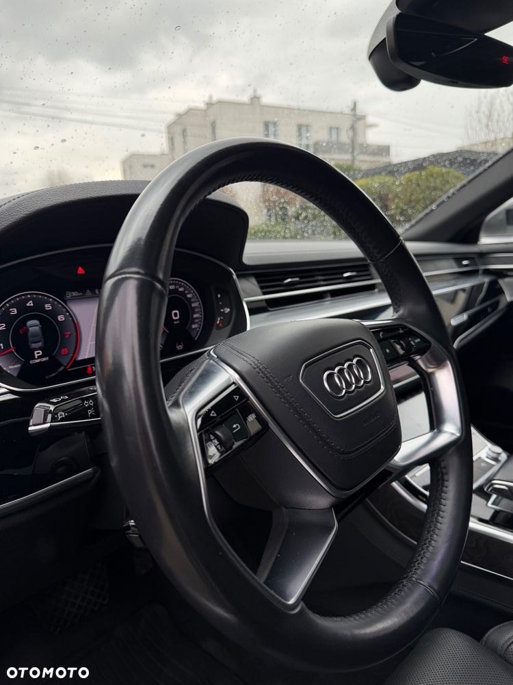 Audi A8 L 55 TFSI quattro tiptronic - 13