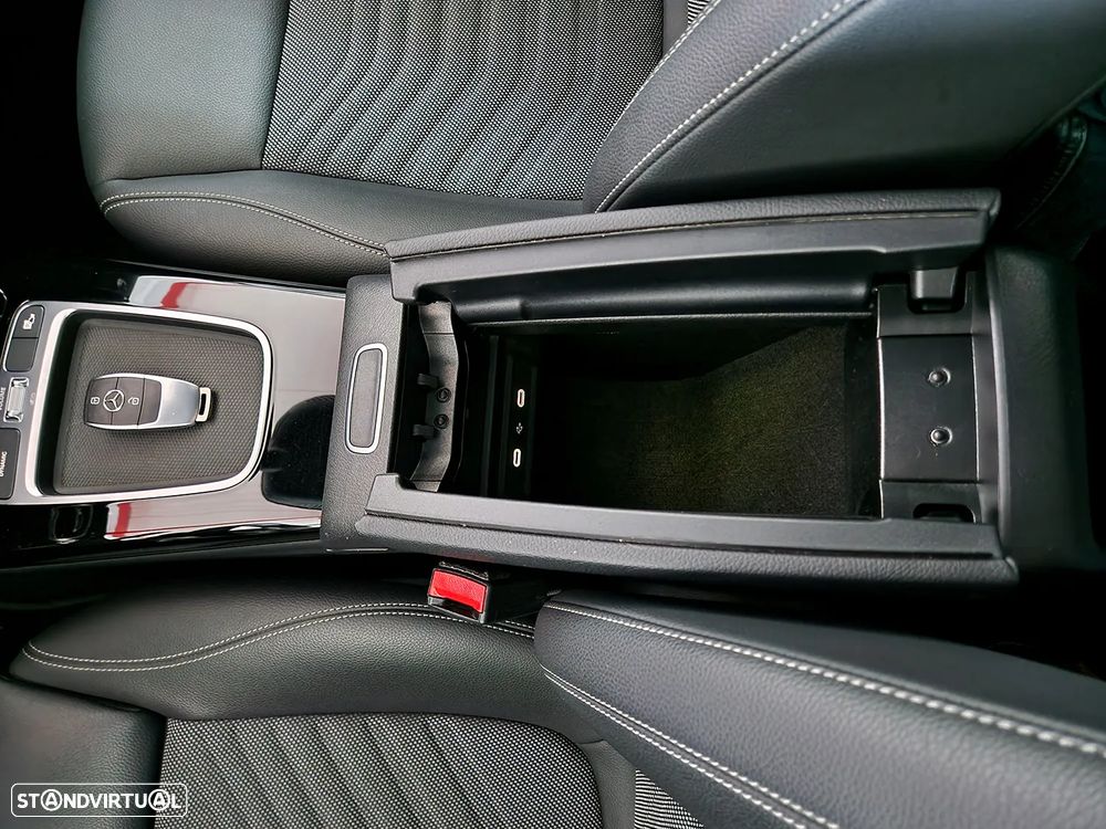 Mercedes-Benz A 250 e - 51