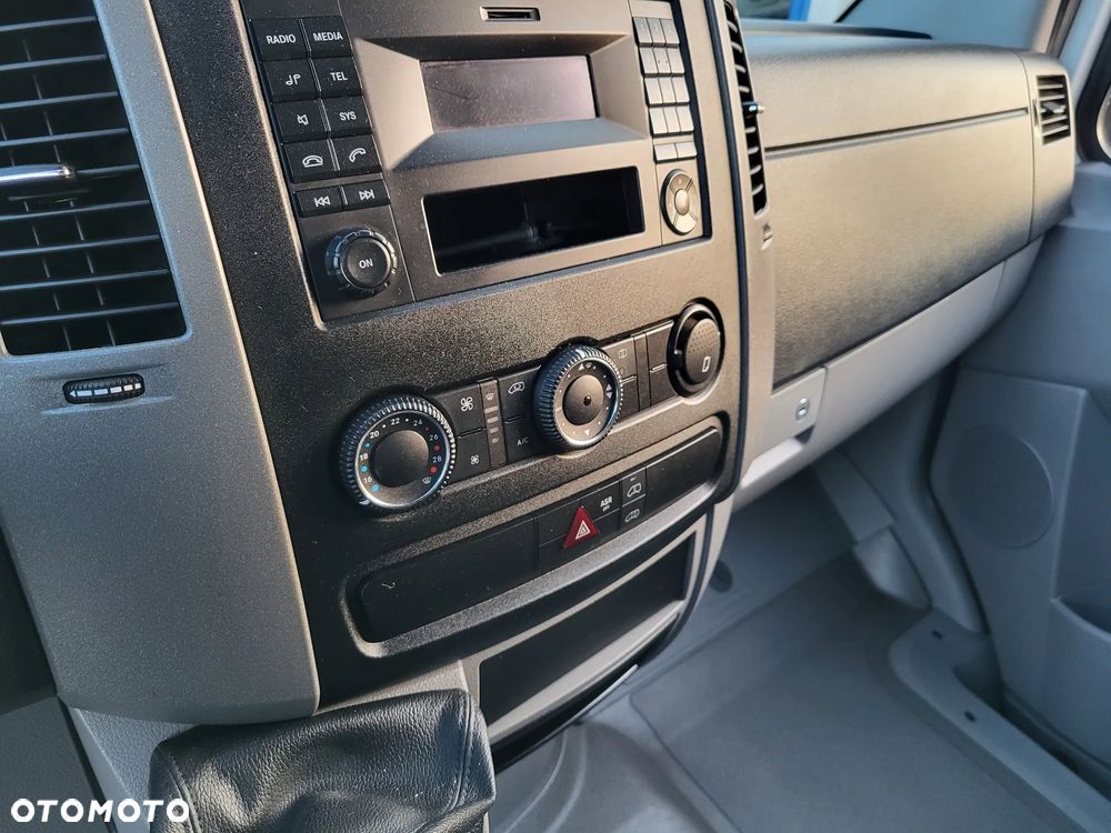 Mercedes-Benz SPRINTER 906 316 - MAXI- 4,30M  KG-HAK 3500 KG - 13