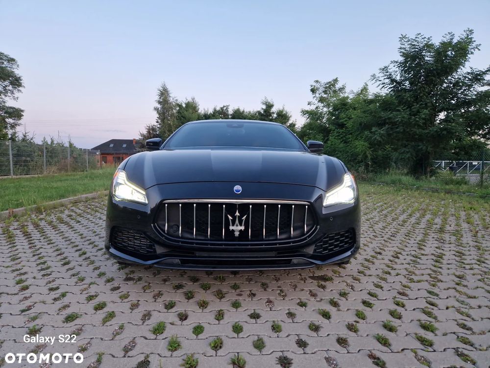 Maserati Quattroporte - 8