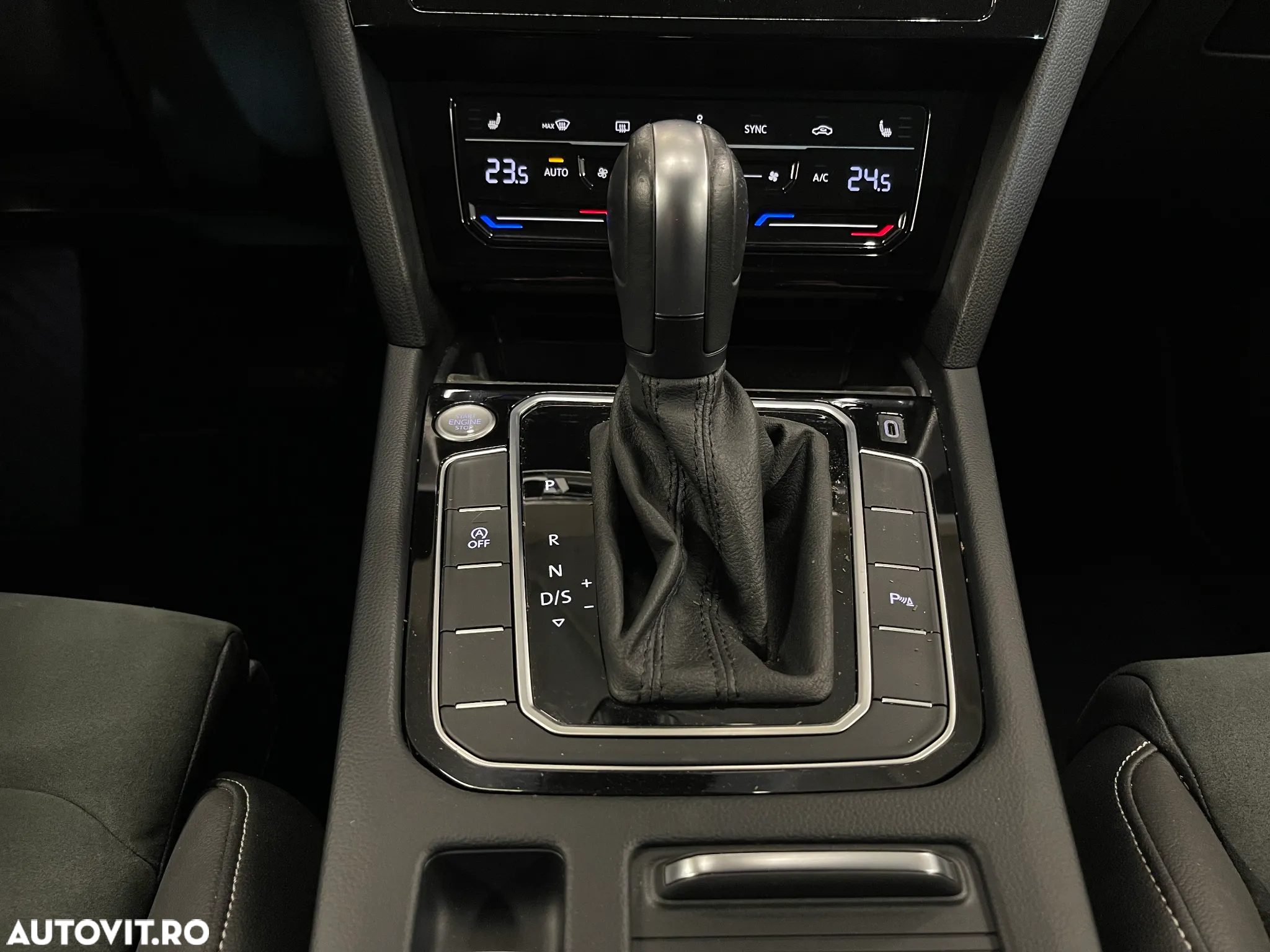 Volkswagen Passat 2.0 TDI DSG Highline - 22