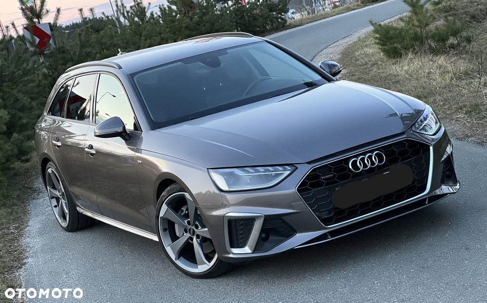 Audi A4 Avant 40 TDI quattro S tronic S line - 2