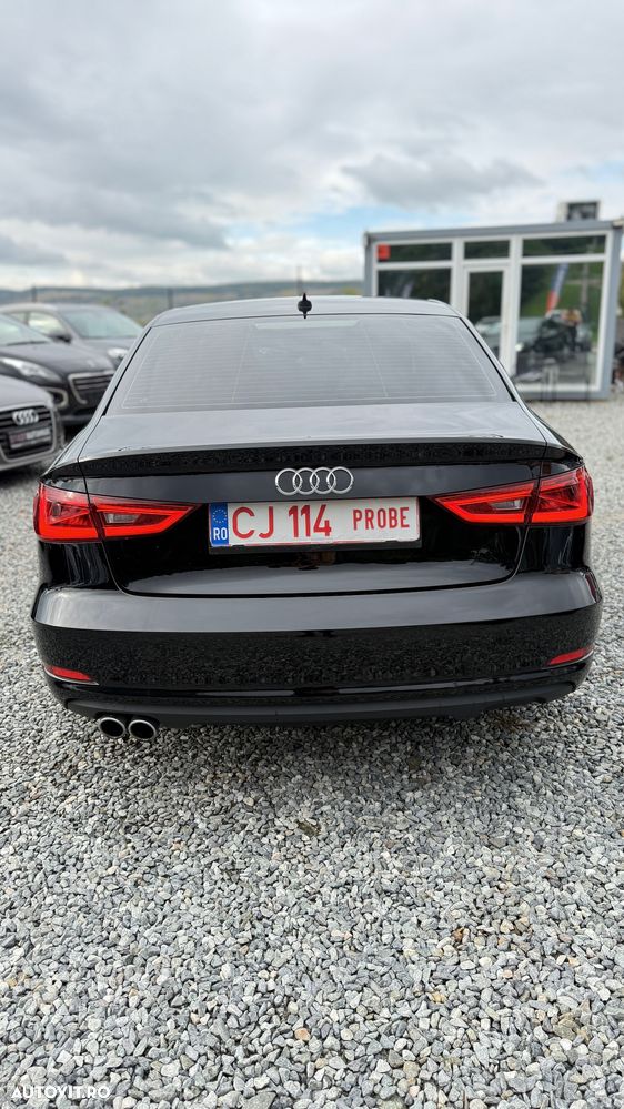 Audi A3 2.0 35 TDI S tronic Sport - 27