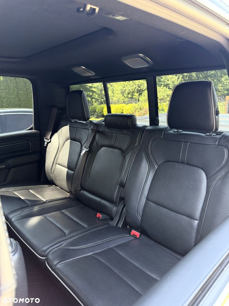 RAM 1500 5.7 Crew Cab Shortbed Limited Chrome - 26