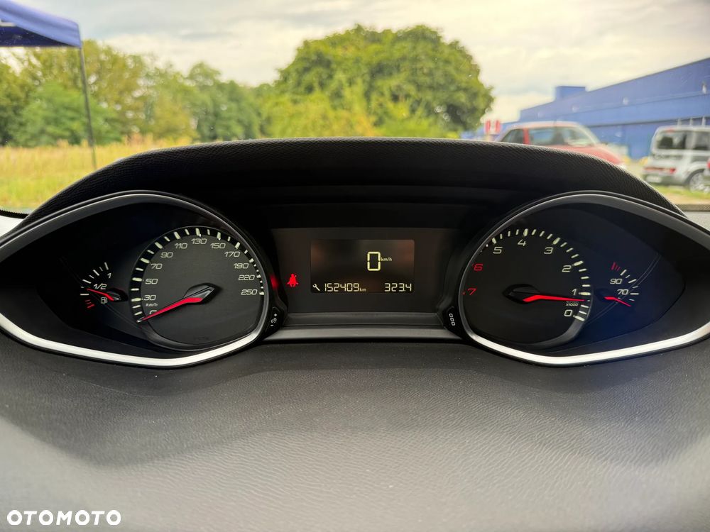 Peugeot 308 - 15