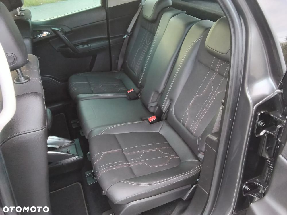 Opel Meriva - 14