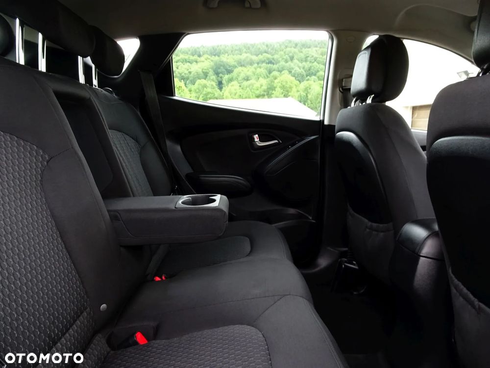 Hyundai ix35 1.7 CRDi 2WD blue Comfort - 12