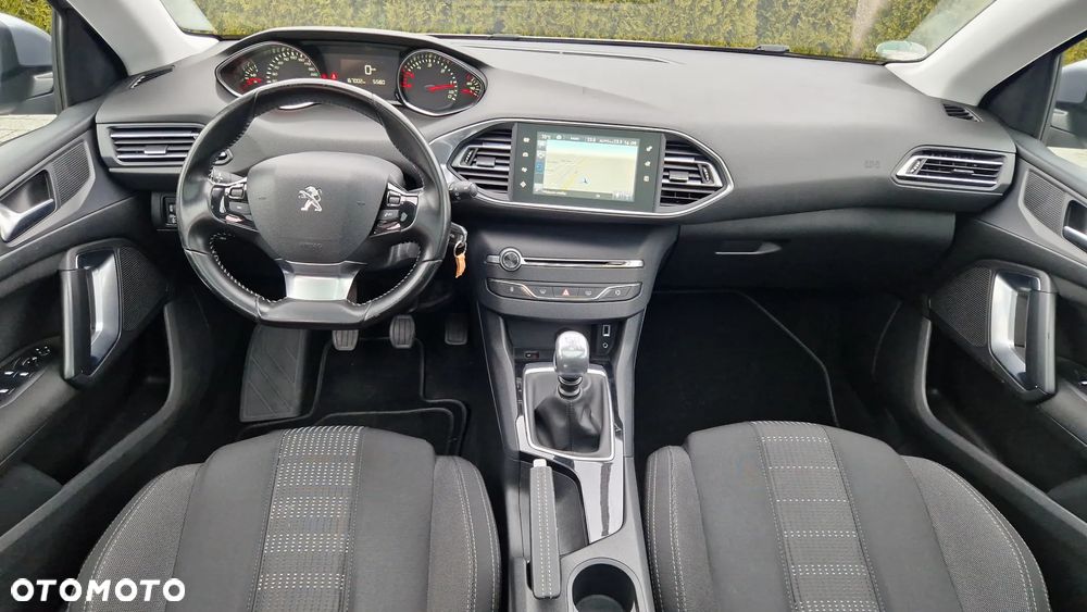 Peugeot 308 BlueHDi 120 Stop & Start Business-Line - 8