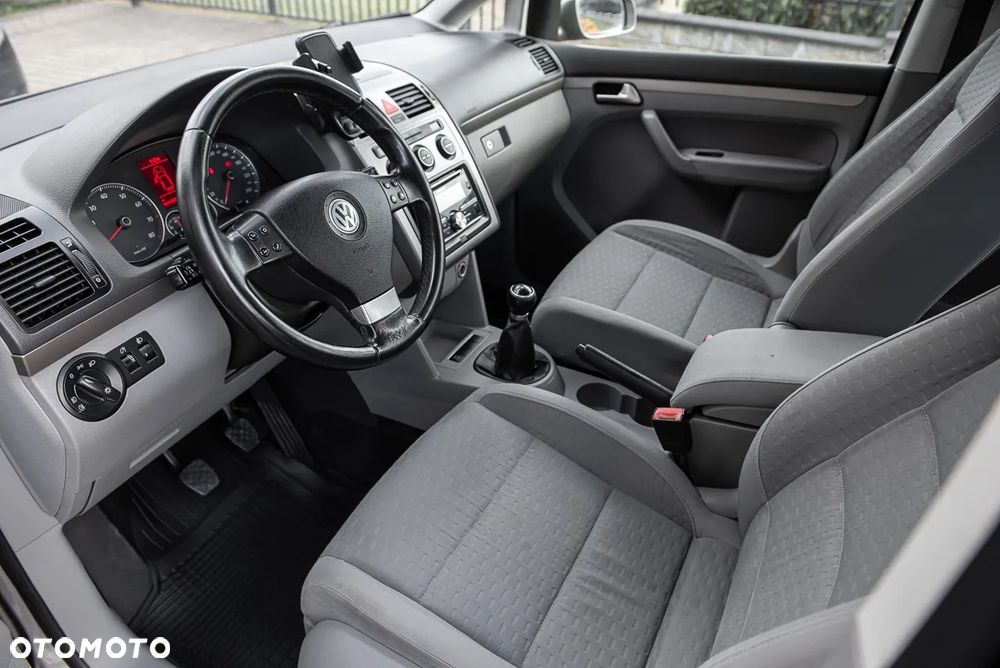 Volkswagen Touran 1.4 TSI Freestyle - 5
