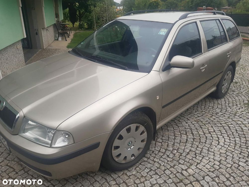 Skoda Octavia - 1