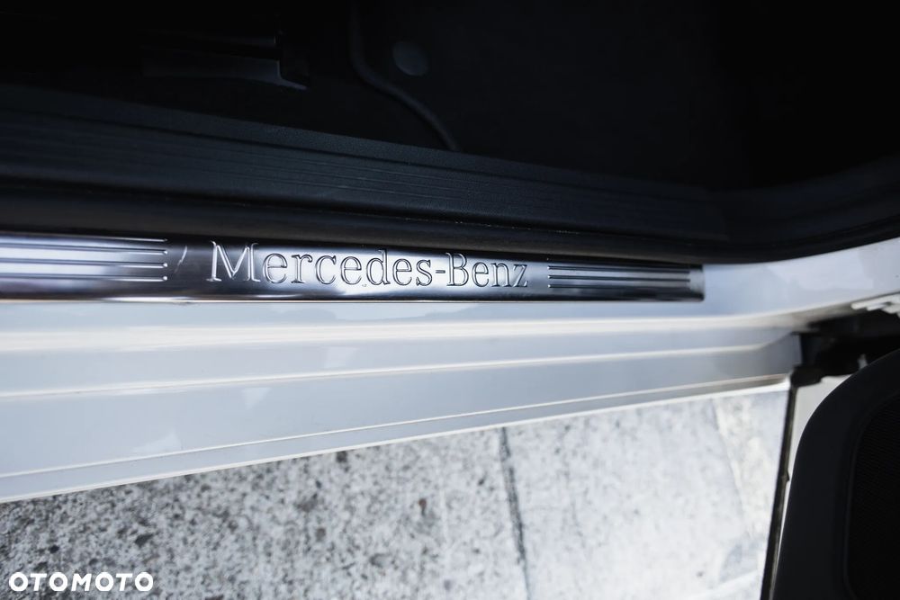 Mercedes-Benz CLS - 38