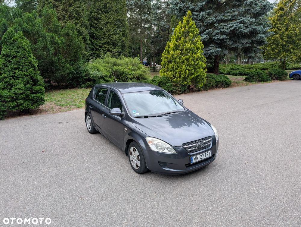 Kia Ceed 1.4 Comfort + - 3