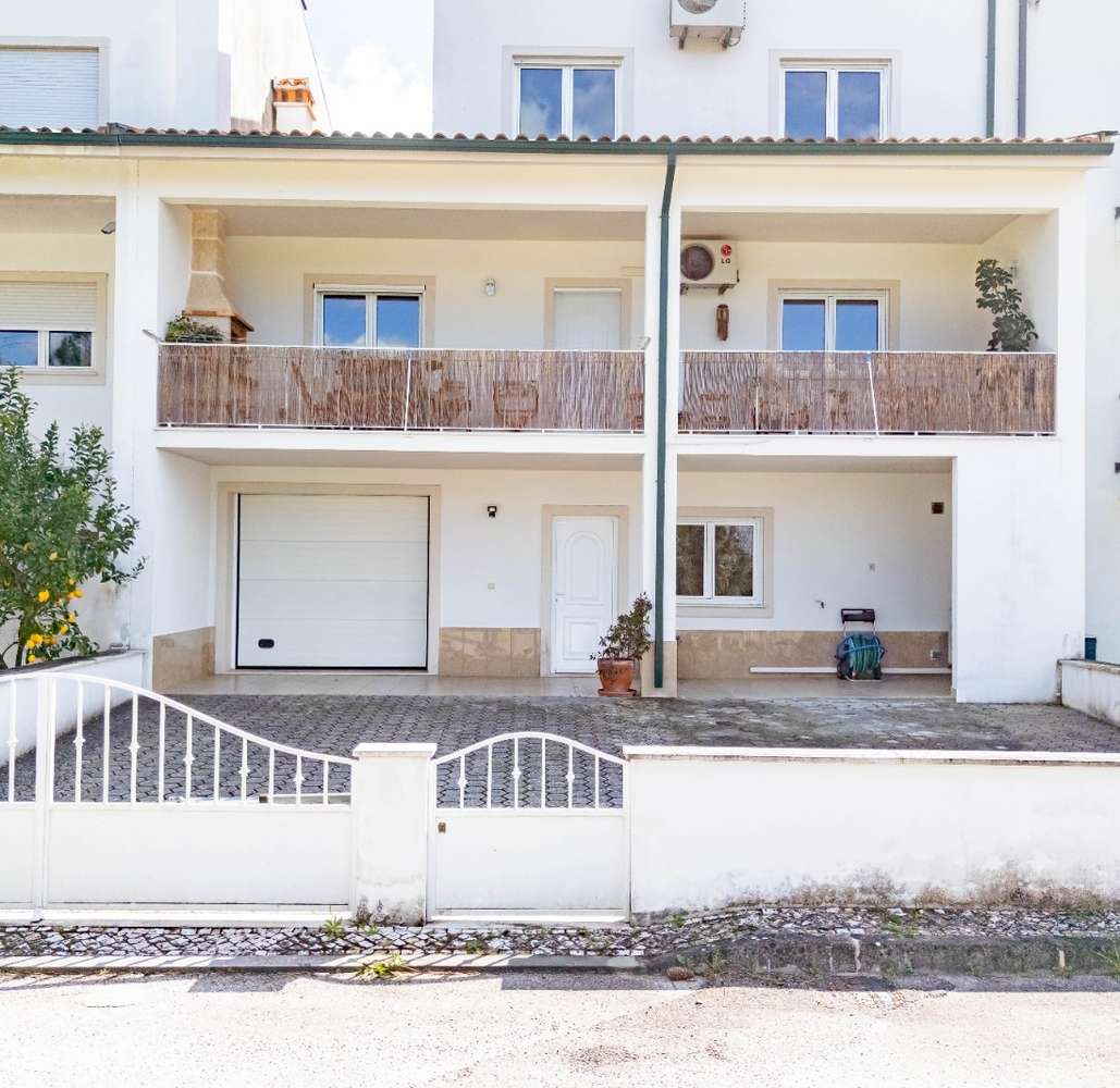 MORADIA T4 na Lousã - Grande imagem: 5/10