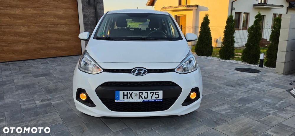Hyundai i10 1.1 FIFA WM Edition - 2