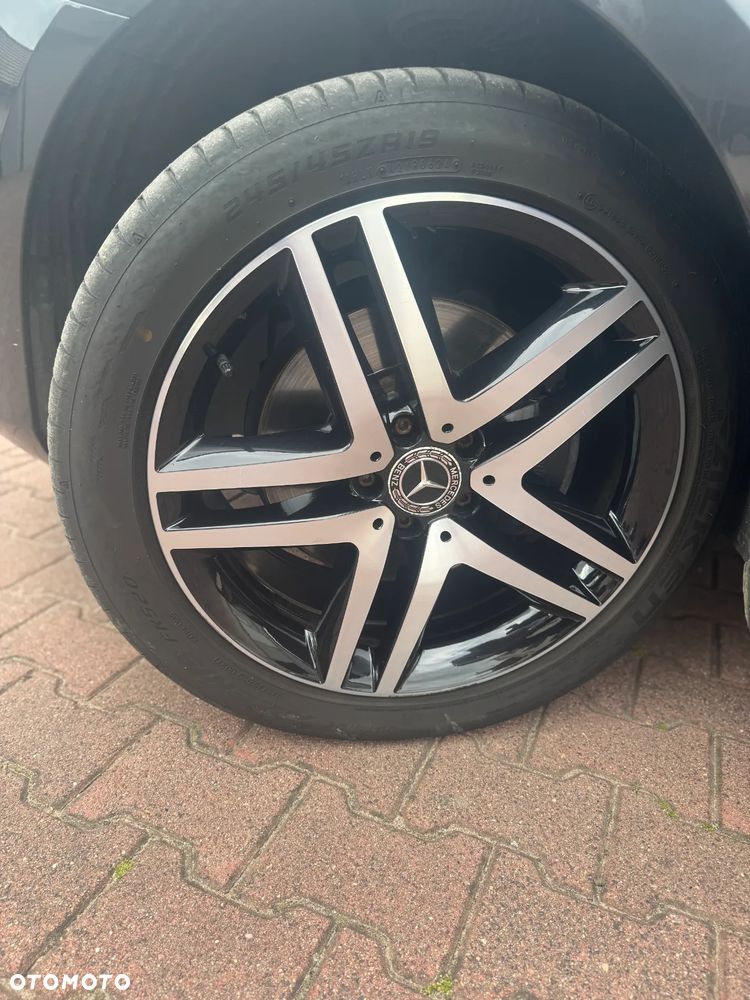 Mercedes-Benz Klasa V 300 d 4-Matic Avantgarde 9G-Tronic (ekstra d³) - 12