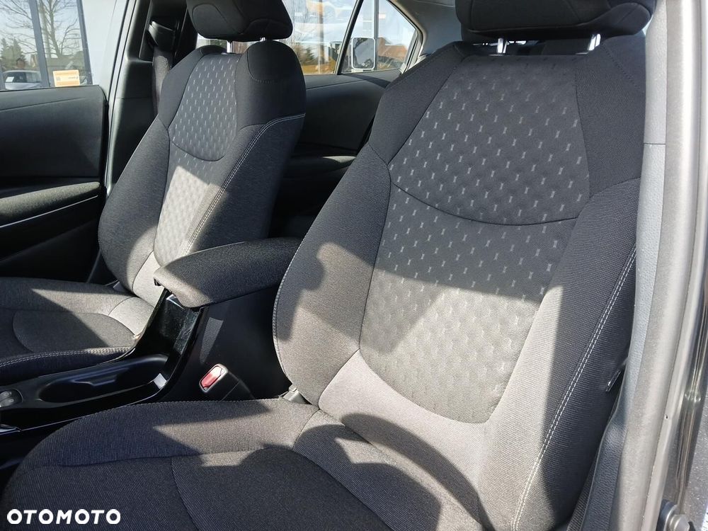 Toyota Corolla 1.8 Hybrid Comfort - 36