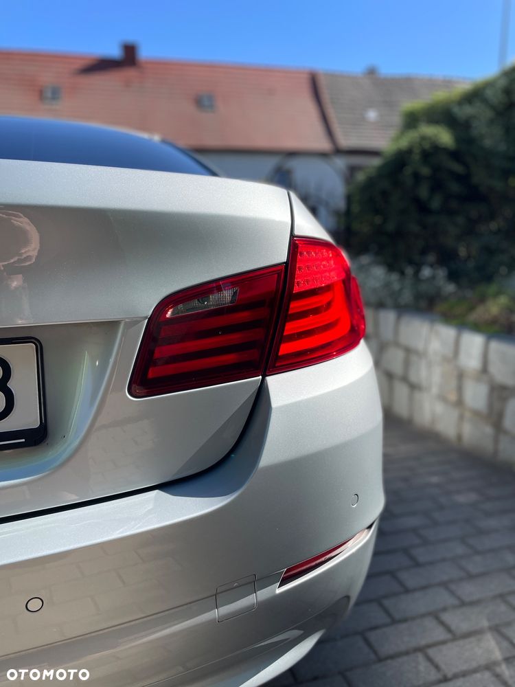 BMW Seria 5 520d - 4