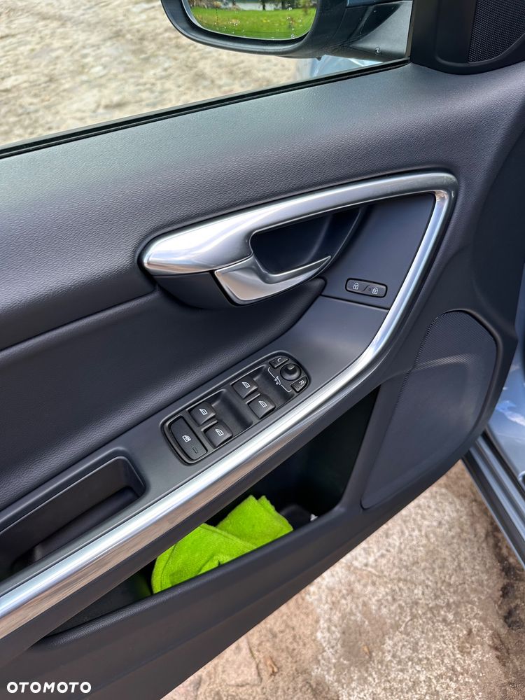 Volvo V60 D3 - 11