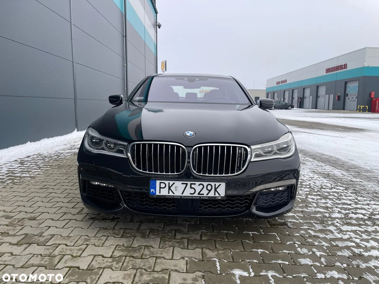 BMW Seria 7 750i xDrive - 2
