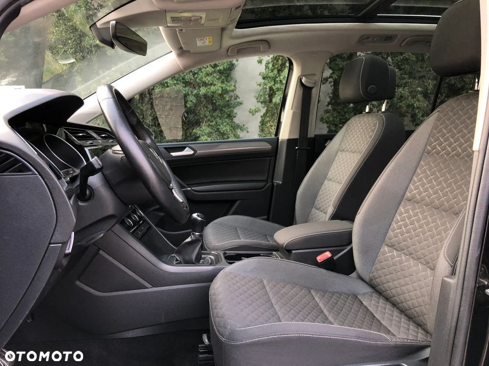 Volkswagen Touran 1.5 TSI ACT OPF Join - 8
