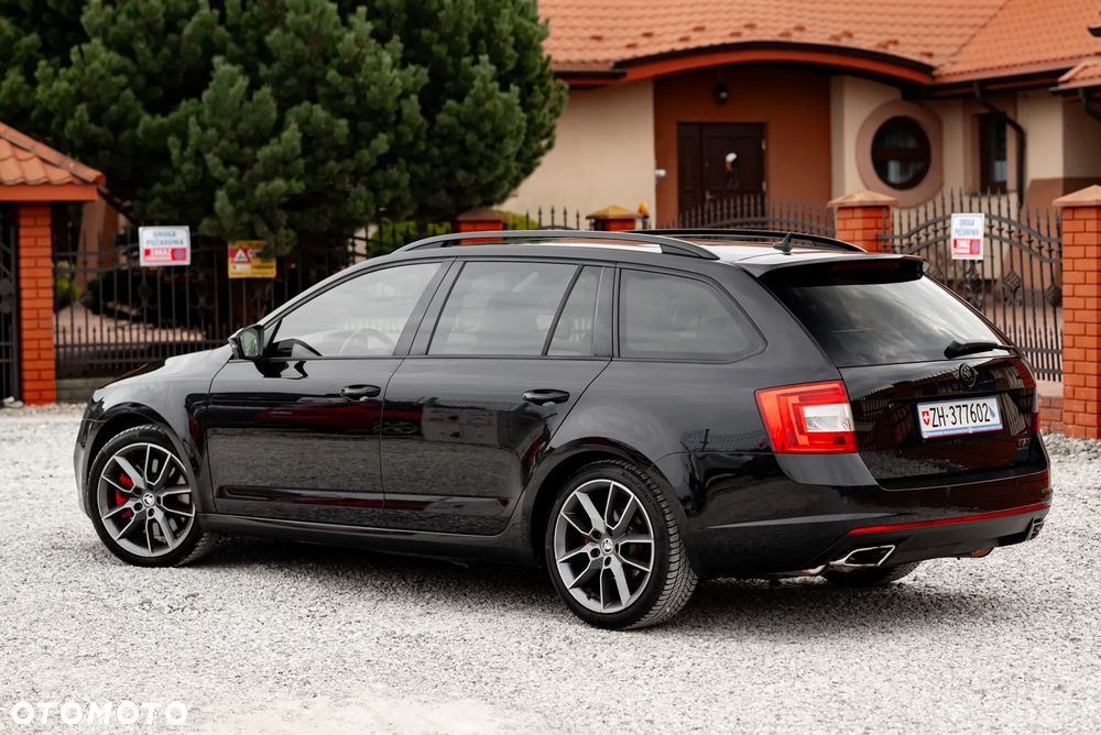 Skoda Octavia 2.0 TSI (Green tec) DSG RS - 14