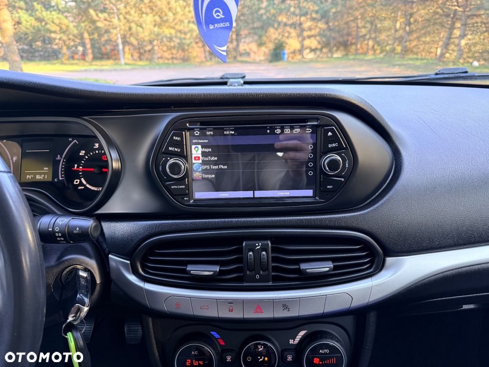 Fiat Tipo 1.4 16V Lounge - 21