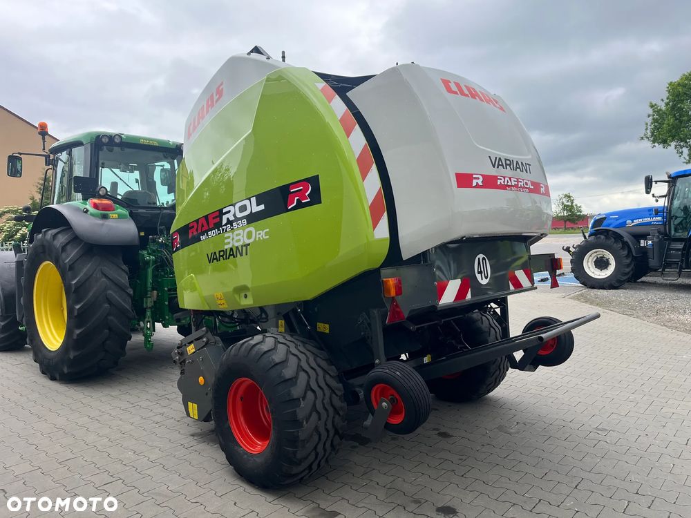 Claas Variant 380 RC Pro - 6