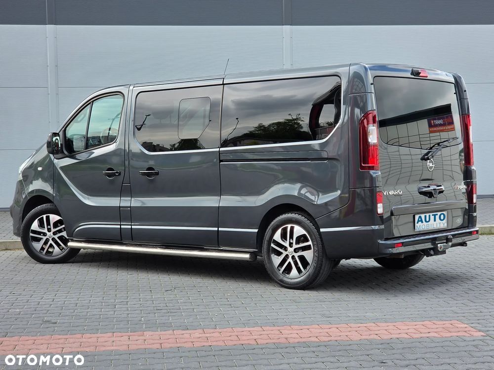 Opel Vivaro L2H1 2,9t Elegance Premium - 11