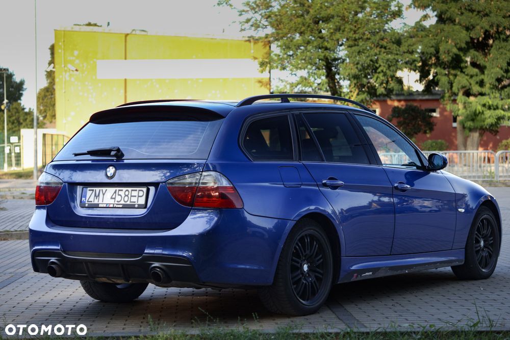 BMW Seria 3 318i - 13