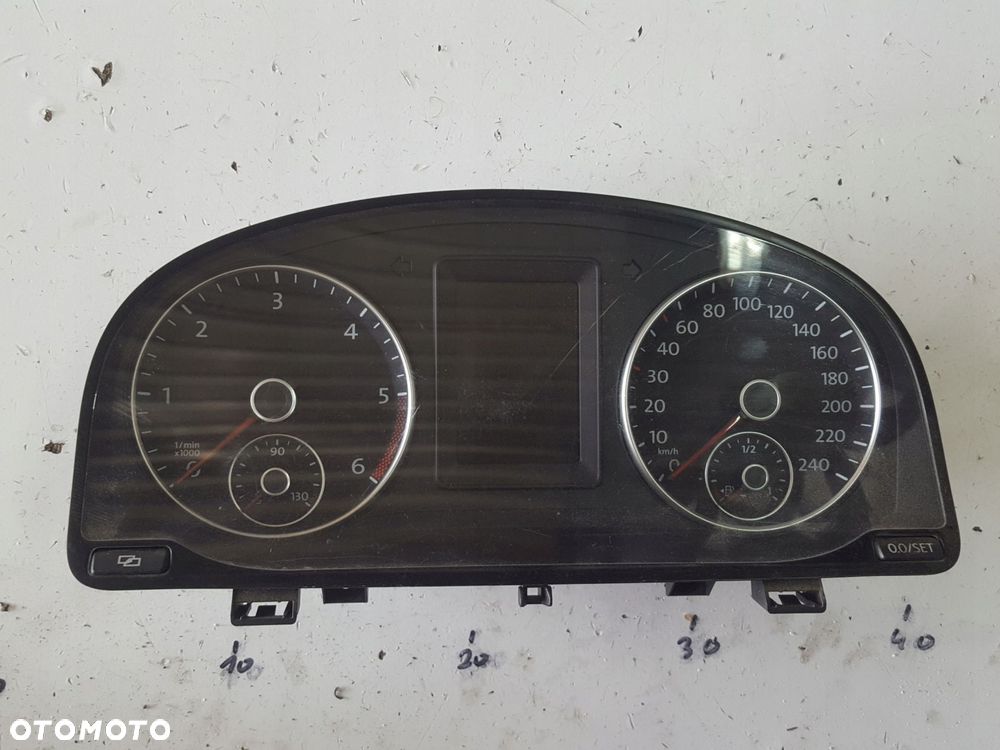 VW CADDY 3 III LIFT 2K 10-15r 2.0 TDI ZEGARY LICZNIK EUROPA 2K0920865A - 1