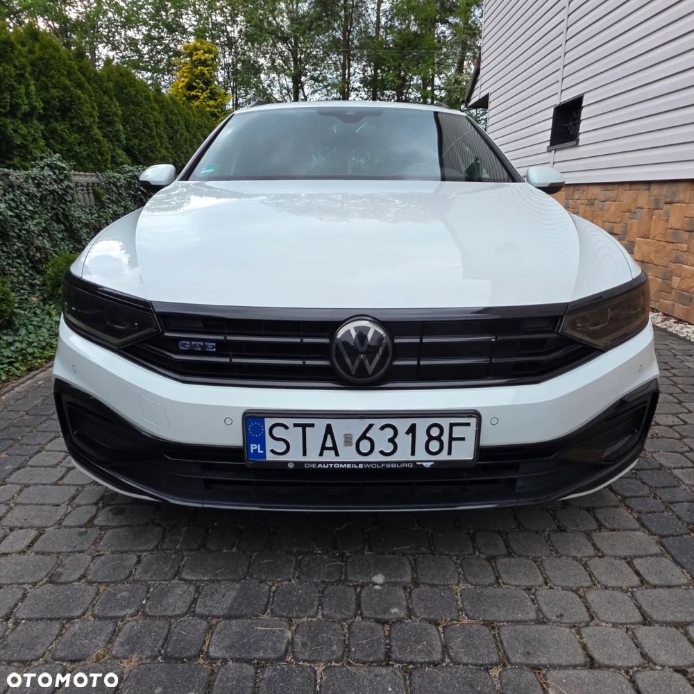Volkswagen Passat - 2