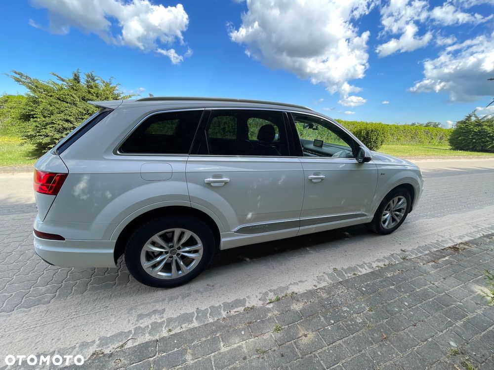 Audi Q7 - 6