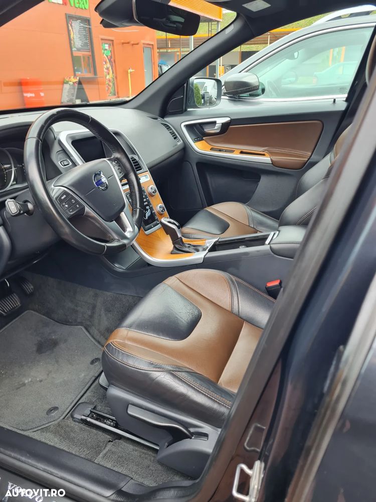 Volvo XC 60 D4AWD Kinetic - 12